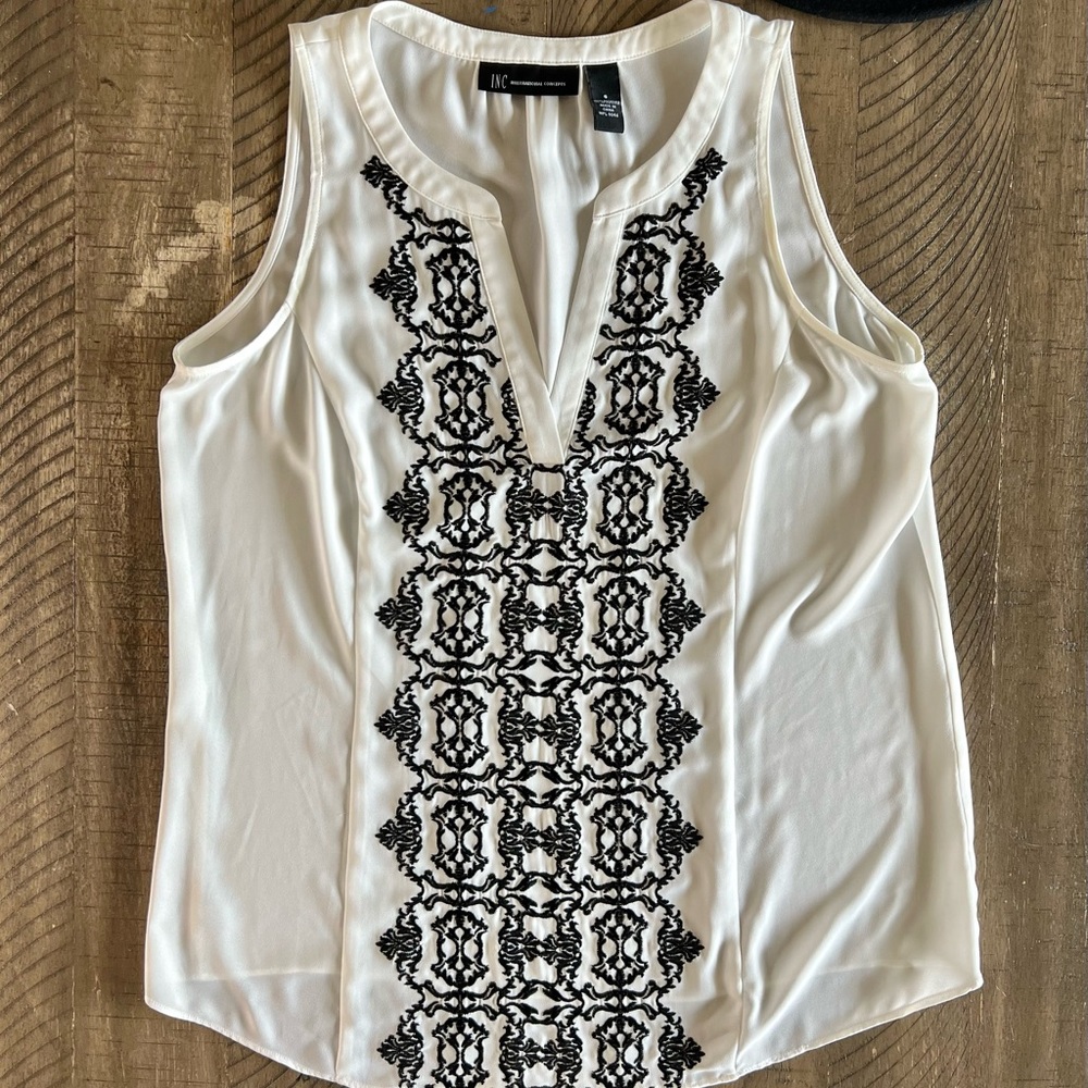 INC international concepts sleeveless blouse Size 6 EUC